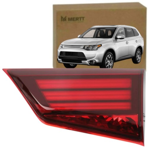 LAMPA TYLNEJ KLAPY PRAWA 8331A180 MITSUBISHI OUTLANDER III GF 2015-2021