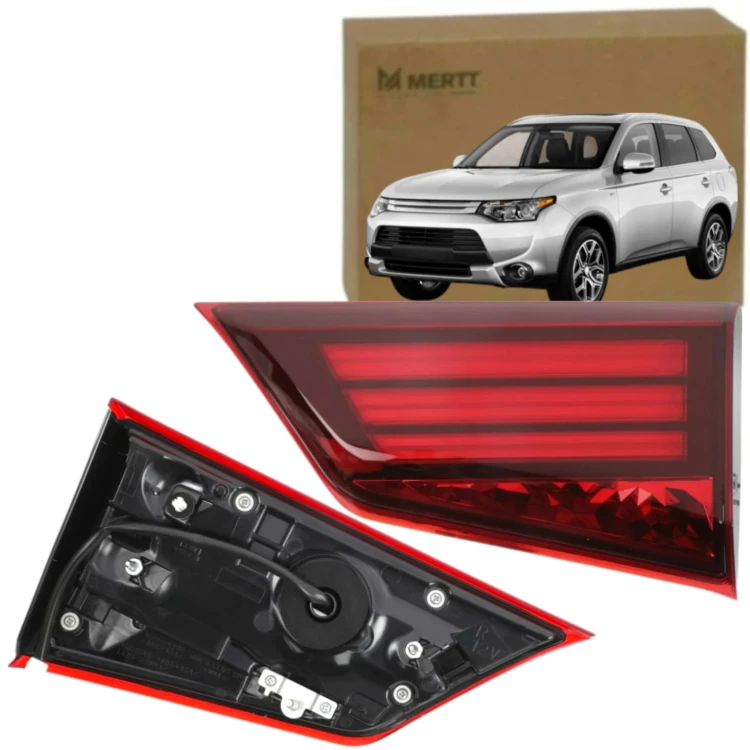 LAMPA TYLNEJ KLAPY PRAWA 8331A180 MITSUBISHI OUTLANDER III GF 2015-2021