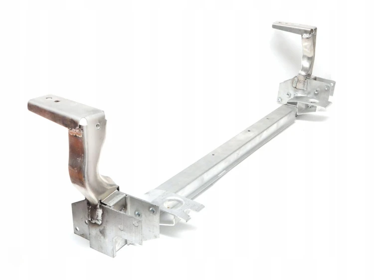 Belka dolna przód chłodnice pas A2466200019 MERCEDES W117 W156 W246 W176