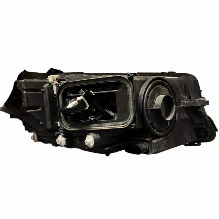 MERCEDES AMG GT W290 LAMPA lewa MULTIBEAM LED a2909062501