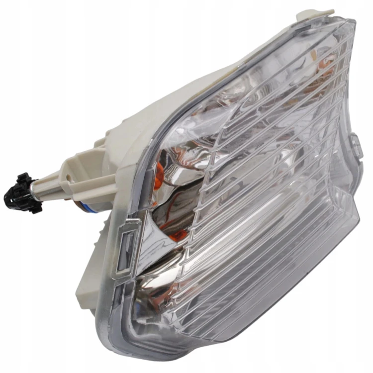 LAMPA PRZECIWMGIELNA HALOGEN GV4413B220AF Prawa FORD KUGA 2017-2019