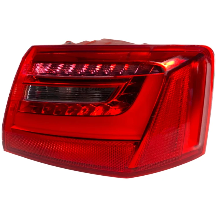 LAMPA TYLNA ZEWNĘTRZNA PRAWA LED 4G5945096A AUDI A6 C7 2011-2014 SEDAN