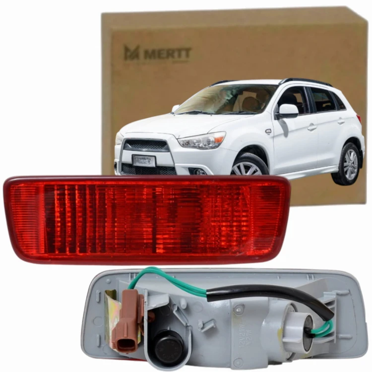 LAMPA PRZECIWMGIELNA TYLNA Z OPRAWKĄ I ŻARÓWKĄ MITSUBISHI ASX 10- 8352A005