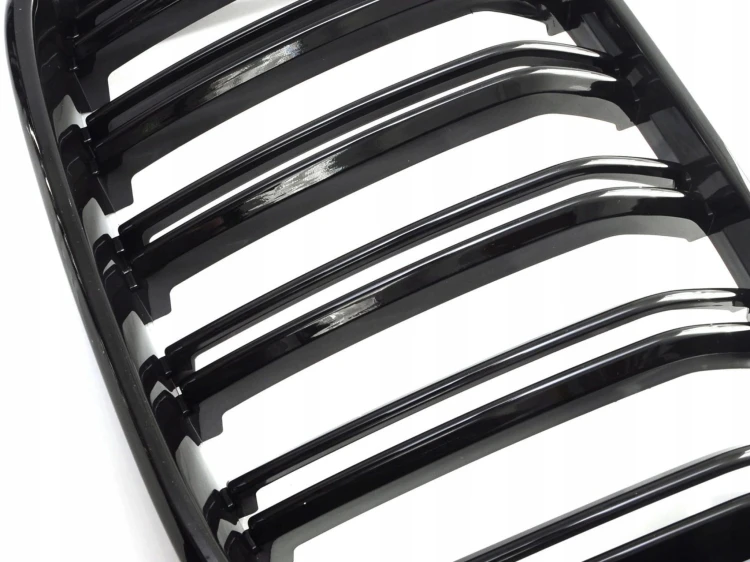 BMW X3 G01 X4 G02 Atrapa Nerki Grill chłodnicy przedni Czarny Połysk 2szt