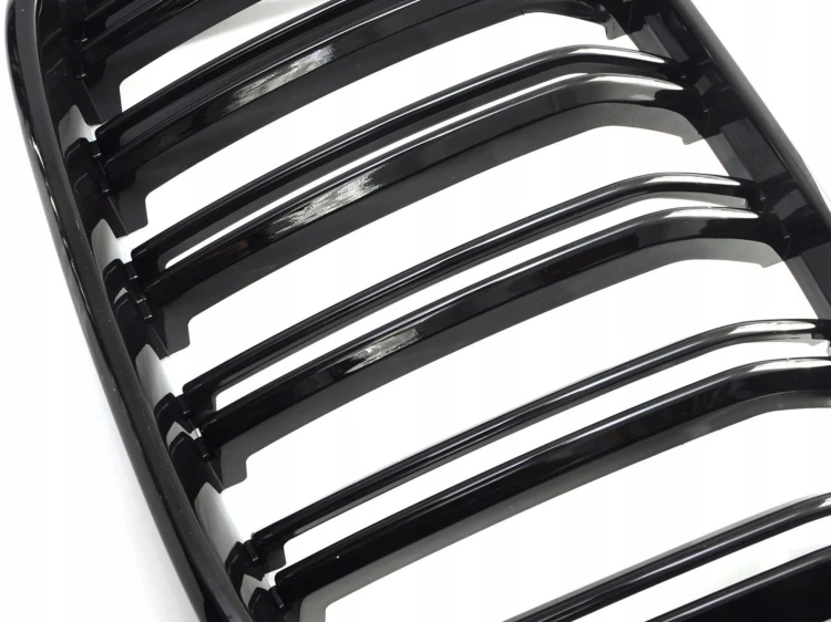 BMW X3 G01 X4 G02 Atrapa Nerki Grill chłodnicy przedni Czarny Połysk 2szt