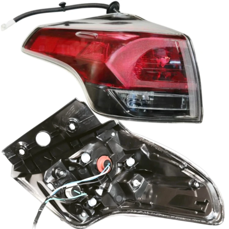 LAMPA TYLNA LEWA LED 8156142200 NOWA TOYOTA RAV-4 RAV 4 IV 2016-2018