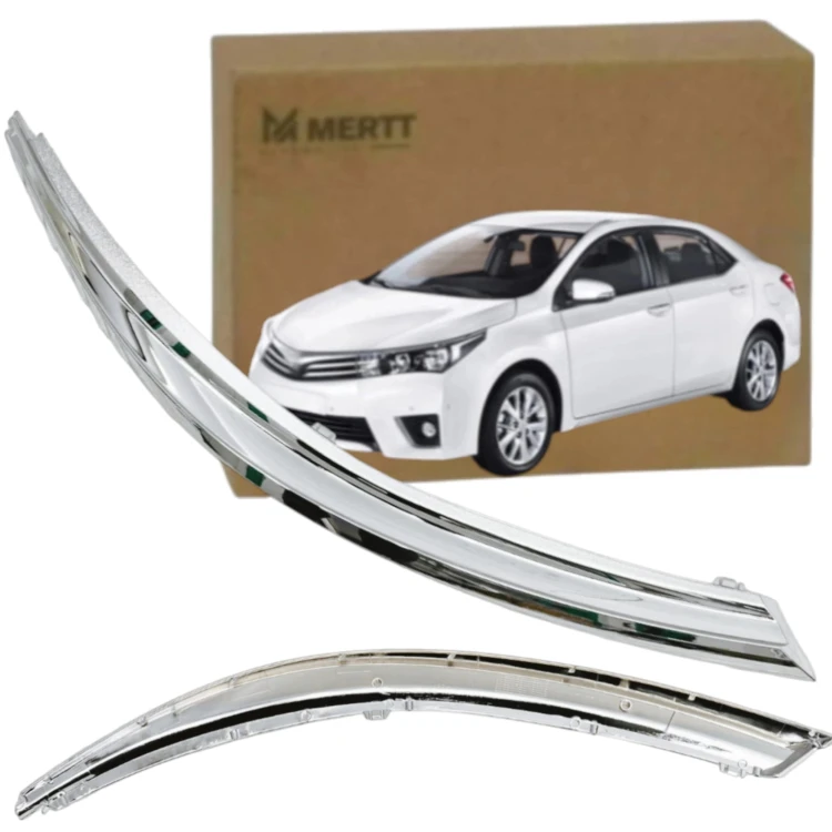 TOYOTA COROLLA XI E16 13-16 5318102010 CHROMOWANA LISTWA LAMPY PRAWY PRZÓD