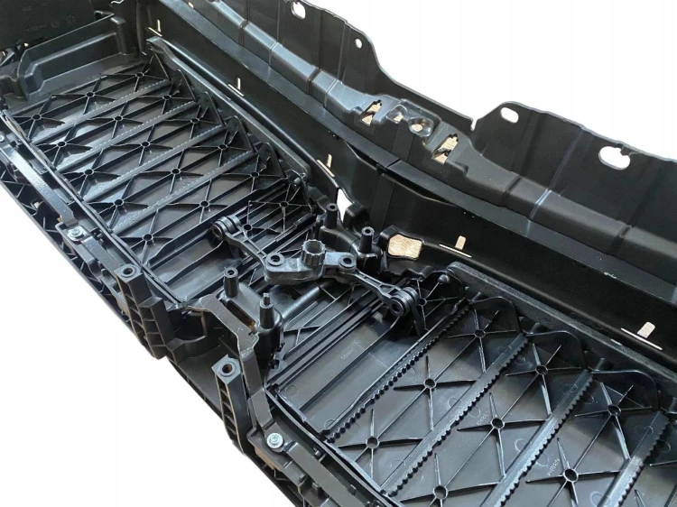 KIEROWNICA POWIETRZA DOLNA GÓRNA roleta BMW 5 G30 G31 LCI 2020+ z silnikiem