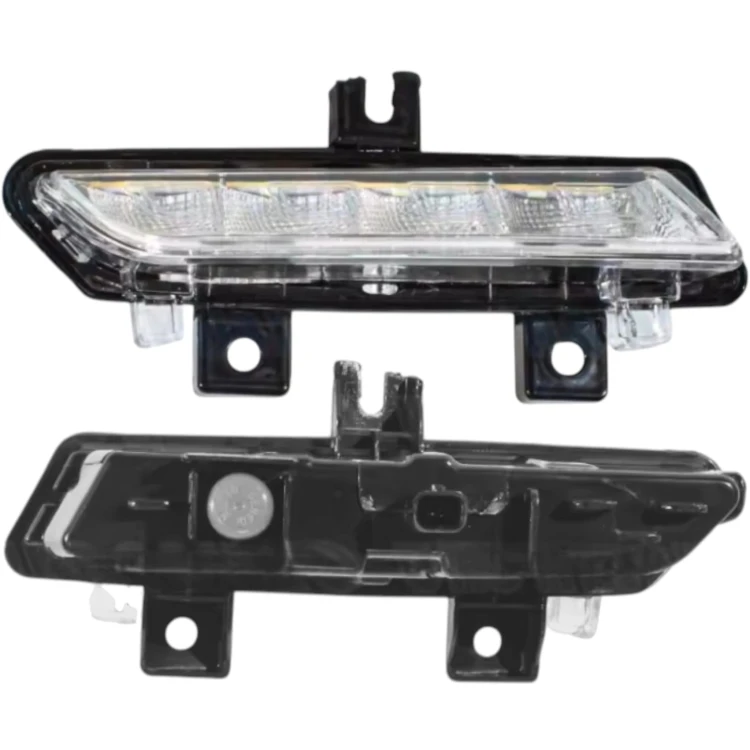RENAULT CLIO IV 2012-2016 LAMPA DO JAZDY DZIENNEJ LED HALOGEN DRL PRAWY
