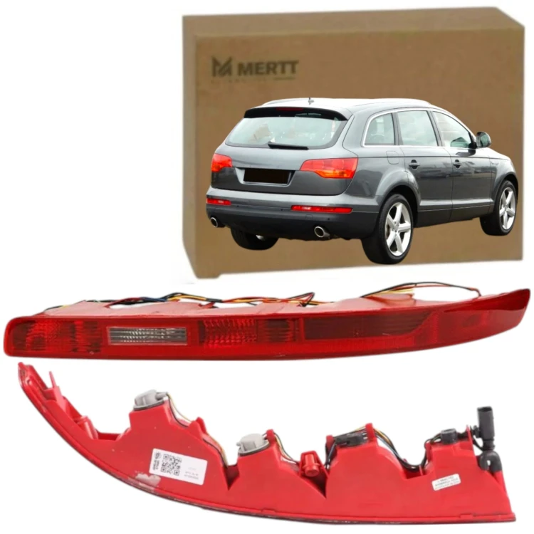 AUDI Q7 4L 2005-2015 LAMPA TYLNA PRAWA TYŁ ZDERZAKA TYLNEGO PRZECIWMGIELNA
