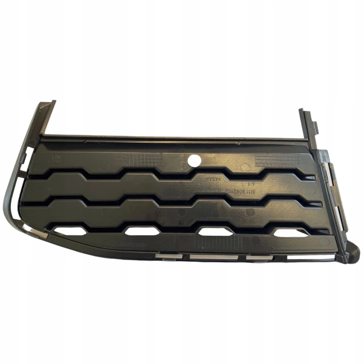 KRATKA zderzaka PRAWA atrapa zaślepka 51118092158 BMW 7 G11 G12 M PAKIET