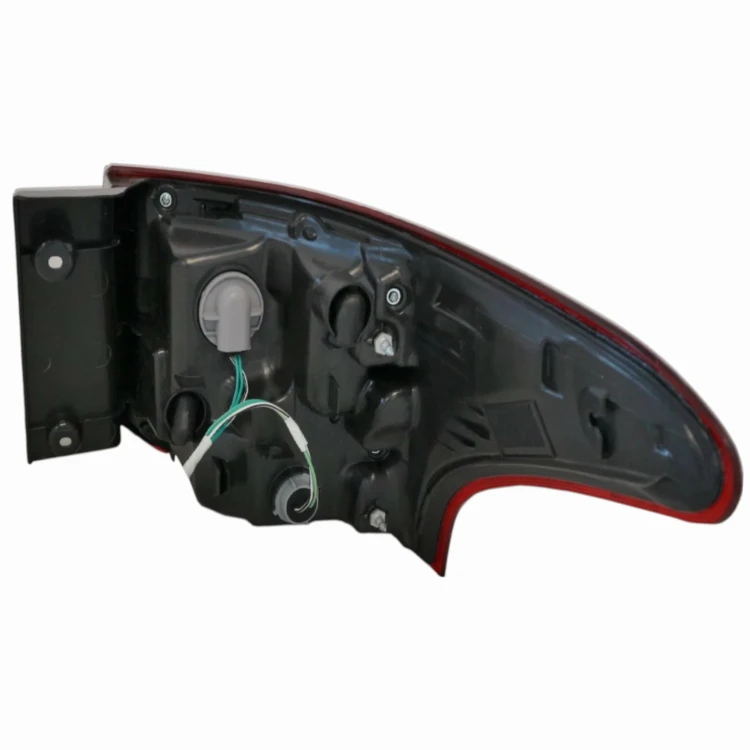 MITSUBISHI OUTLANDER 2015-2021 LAMPA TYLNA LEWA 8330A997 8330B173