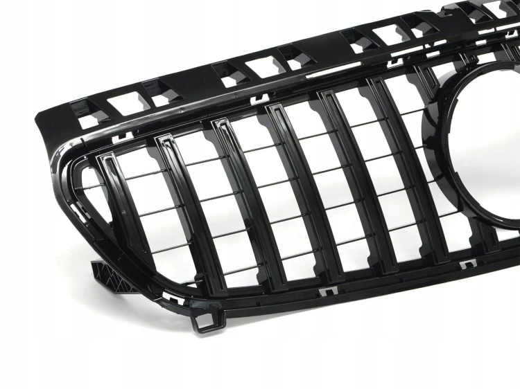 Mercedes A klasa W176 2012-2015 przed liftem AMG GRILL atrapa chłodnicy