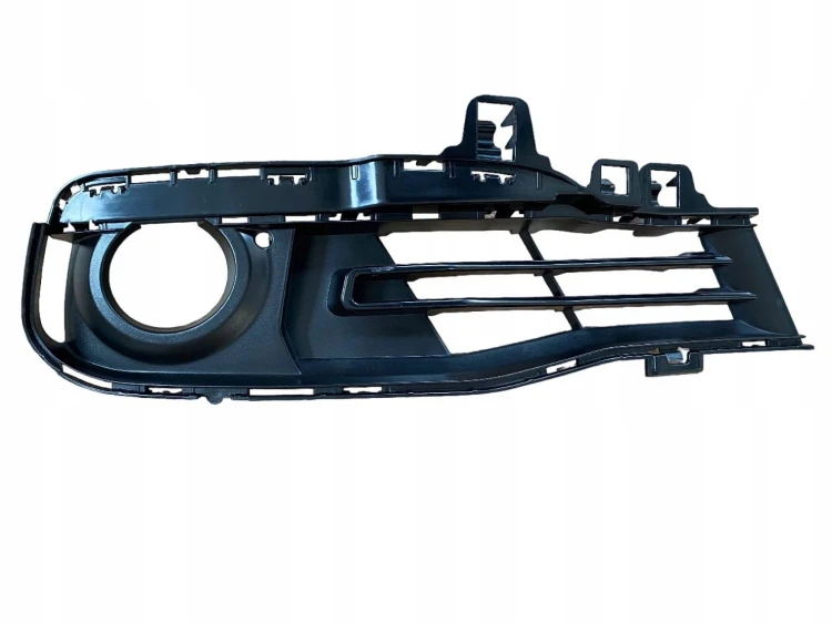 KRATKA PRAWA atrapa zderzaka przód BMW 3 F30 F31 LCI LIFT 2015+ 51117396878