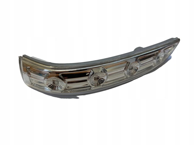 LED KIERUNKOWSKAZ lewy w lusterko migacz do HYUNDAI IX35 2009-2015