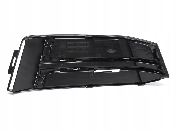 Kratka atrapa zderzaka lewa AUDI A4 B9 15+ S Line 2015-2019