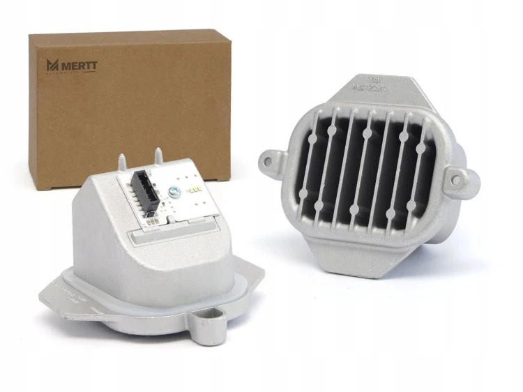Moduł Jeż LED DRL świateł dziennych Audi Q3 8U Prawy 8U0941475C XENON