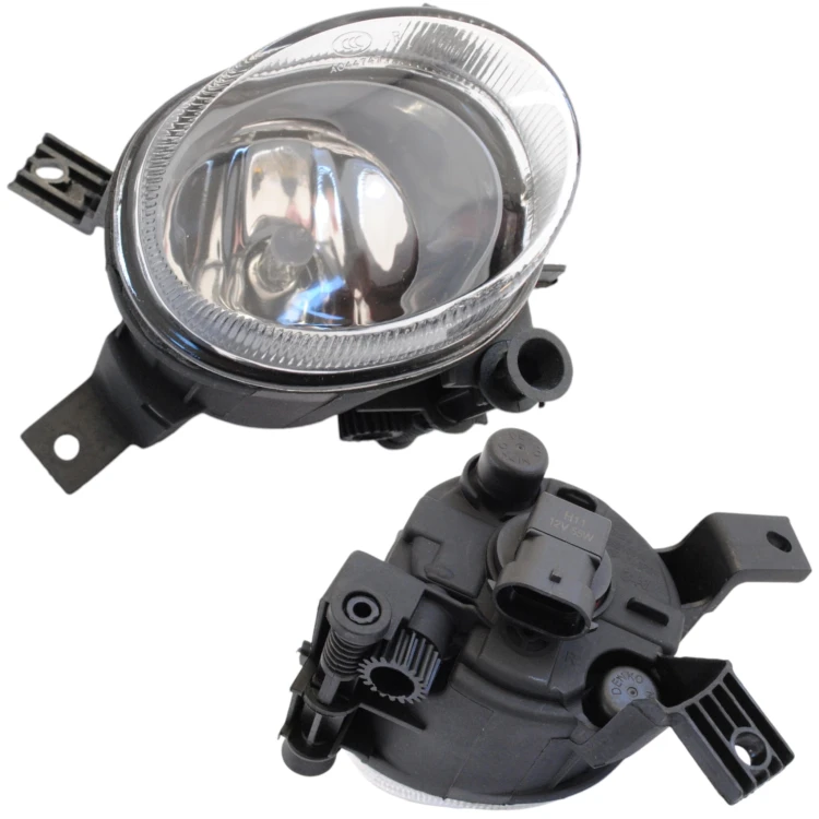 HALOGEN PRAWY lampa przeciwmgielna przednia Audi A4 B7 8E A3 8P 8E0941700C