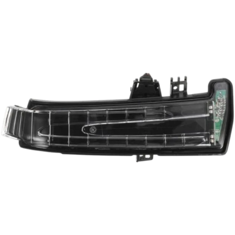 Kierunkowskaz migacz w Lusterku PRAWY Mercedes W176 W246 W204 W212 C218