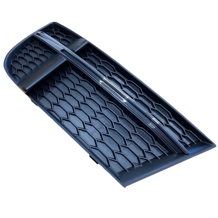 ATRAPA zderzaka PRAWA kratka CZARNA zaślepka AUDI A3 8V 16-20 S LINE lift