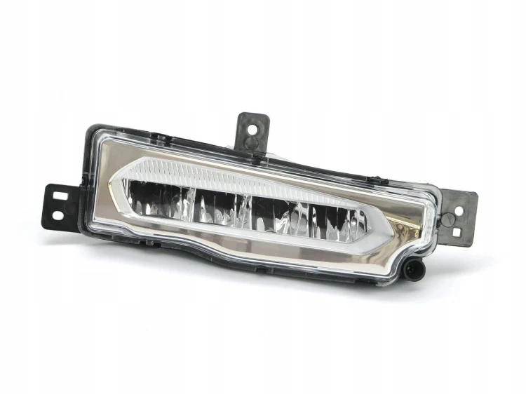 PRAWY HALOGEN lampa REFLEKTOR ŚWIATŁO przeciwmgielne LED BMW X3 X4 G01 G02