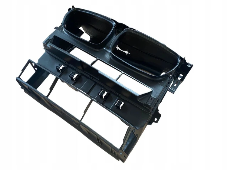 BMW X3 F25 X4 F26 51747210476 KIEROWNICA WLOTU POWIETRZA WLOT PAS PRZEDNI