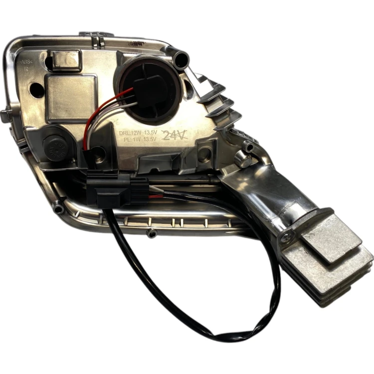LAMPA ŚWIATEŁ DZIENNYCH PRAWA światło halogen DRL VOLVO XC60 2013-2017