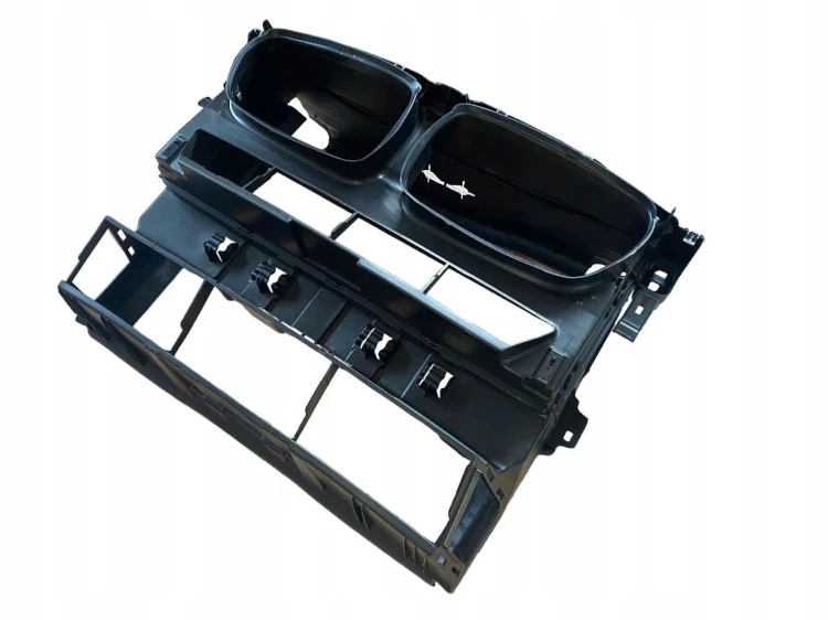 PAS PRZEDNI wzmocnienie zderzak kierownica wlot powietrza BMW X3 F25 X4 F26