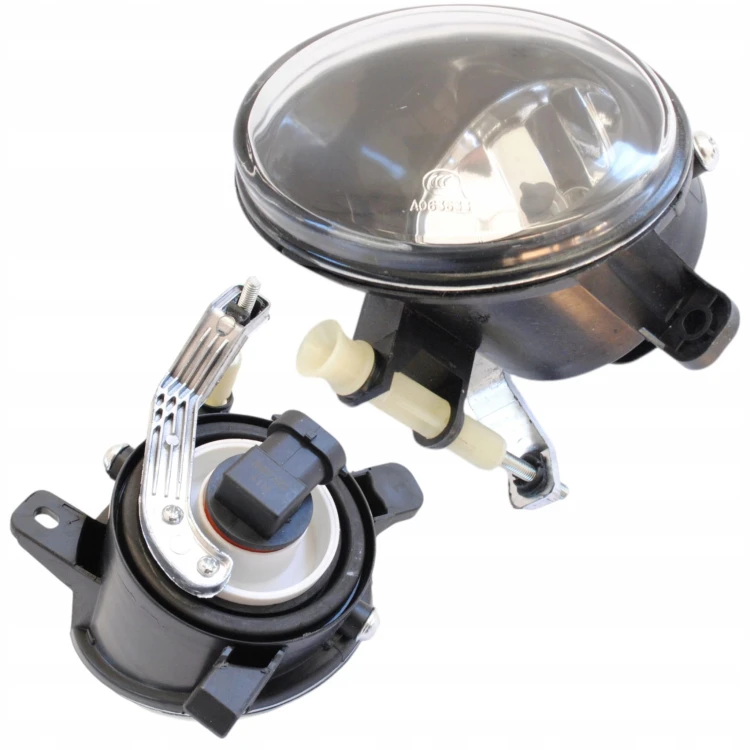 HALOGEN LEWY lampa przeciwmgielna lewa Audi A4 B8 A6 C6 Q5 8R Seat EXEO