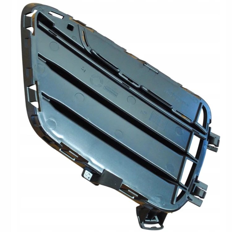 BMW X4 F26 14-18 KRATKA ZDERZAKA PRAWA atrapa przednia zaślepka 51117348110