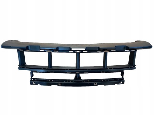 KRATKA ŚRODKOWA PRZEDNIEGO ZDERZAKA A1768852600 MERCEDES A-CLASS W176 15-18