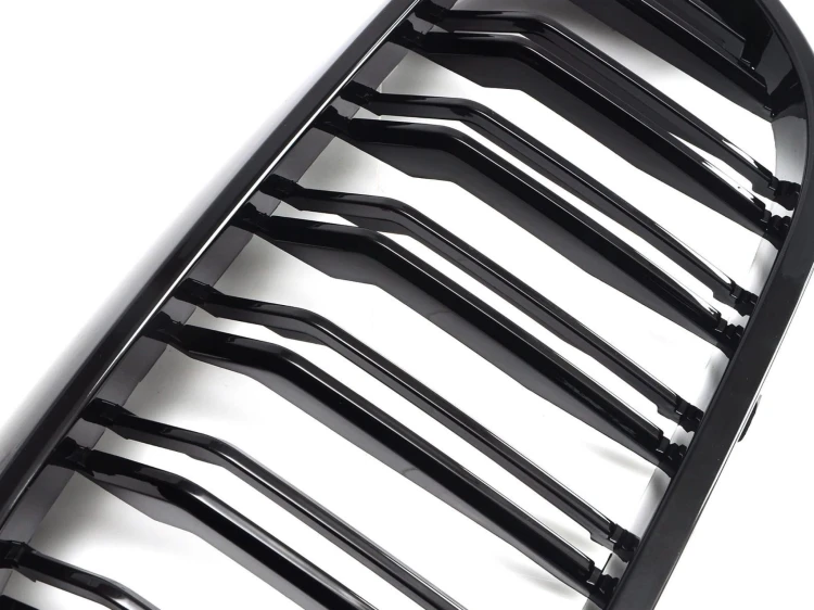 ATRAPA nerki grill BMW G30 G31 M5 M PAKIET czarny połysk przed liftem