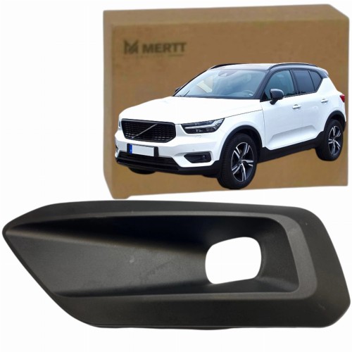 KRATKA LEWA atrapa zderzaka zaślepka halogen VOLVO XC40 2017-2022 31449343