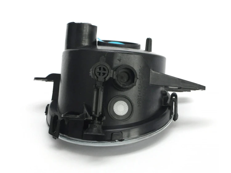 BMW F20 F21 F30 F31 F32 F34 F32 F33 F36 HALOGEN lampa przeciwmgielna PRAWY