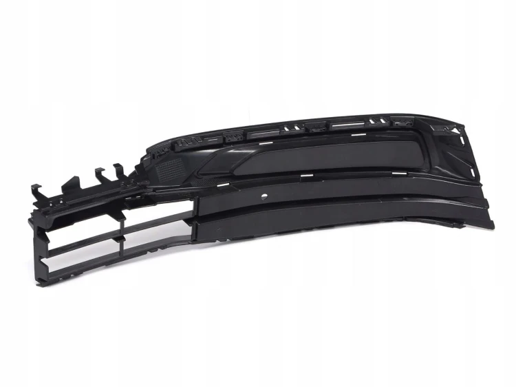 ATRAPA KRATKA ZDERZAKA prawa BMW 5 G30 G31 G38 17+