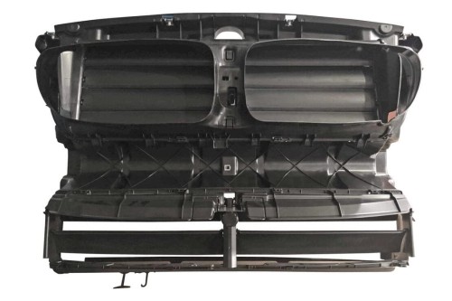 ŻALUZJA CHŁODNICY PAS PRZEDNI WLOT kierownica powietrza BMW 5 F10 F11 09-17