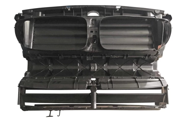 PAS PRZEDNI WLOT KIEROWNICA POWIETRZA dolot BMW 5 F10 F11 LCI LIFT 09-17