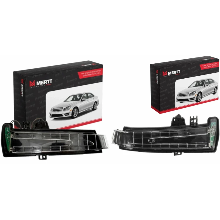 Kierunkowskazy migacze w Lusterku PRAWY LEWY Mercedes W176 W246 W204 W212