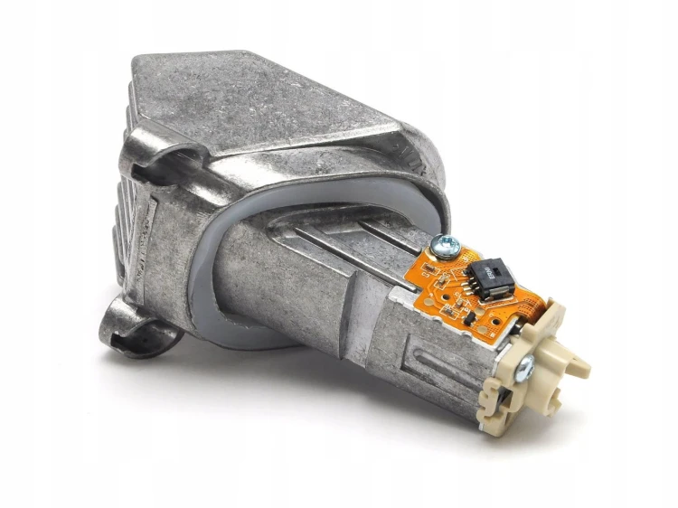 MODUŁ LED JEŻ DRL ŚWIATEŁ RINGÓW RING BMW 5 F10 F11 FL 63117343876 7343876
