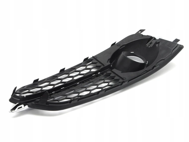 AUDI A8 D4 S8 LIFT 2013- KRATKA ZDERZAKA ATRAPA CHROM LEWA 4H0807679AF