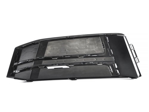 AUDI A4 B9 2015-2019 S LINE ATRAPA KRATKA ZDERZAKA CHROM ZAŚLEPKA 8W0807682
