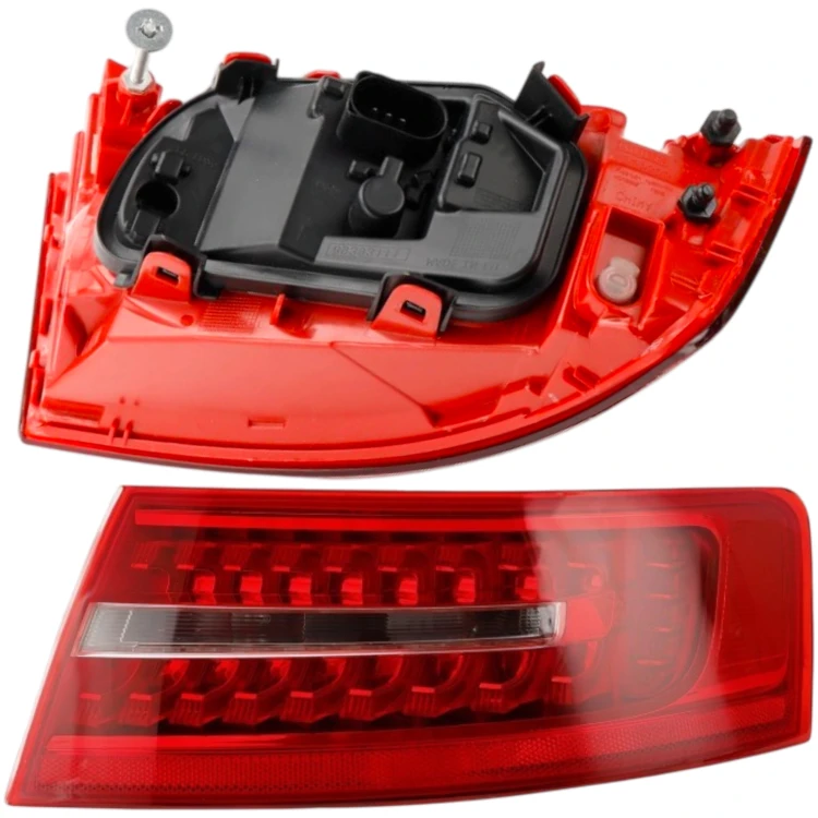 ZESTAW Lampa PRAWA+LEWA LED Audi A6 C6 08-011 sedan w błotnik tylna