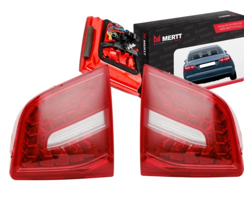 ZESTAW Audi A6 C6 Sedan 08-011 LEWA+PRAWA wewnętrzna lampa bagażnika LED